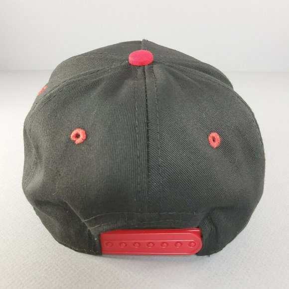 Fender Guitar Black SnapBack Baseball Cap Red Brim Youth - Picture 3 of 7